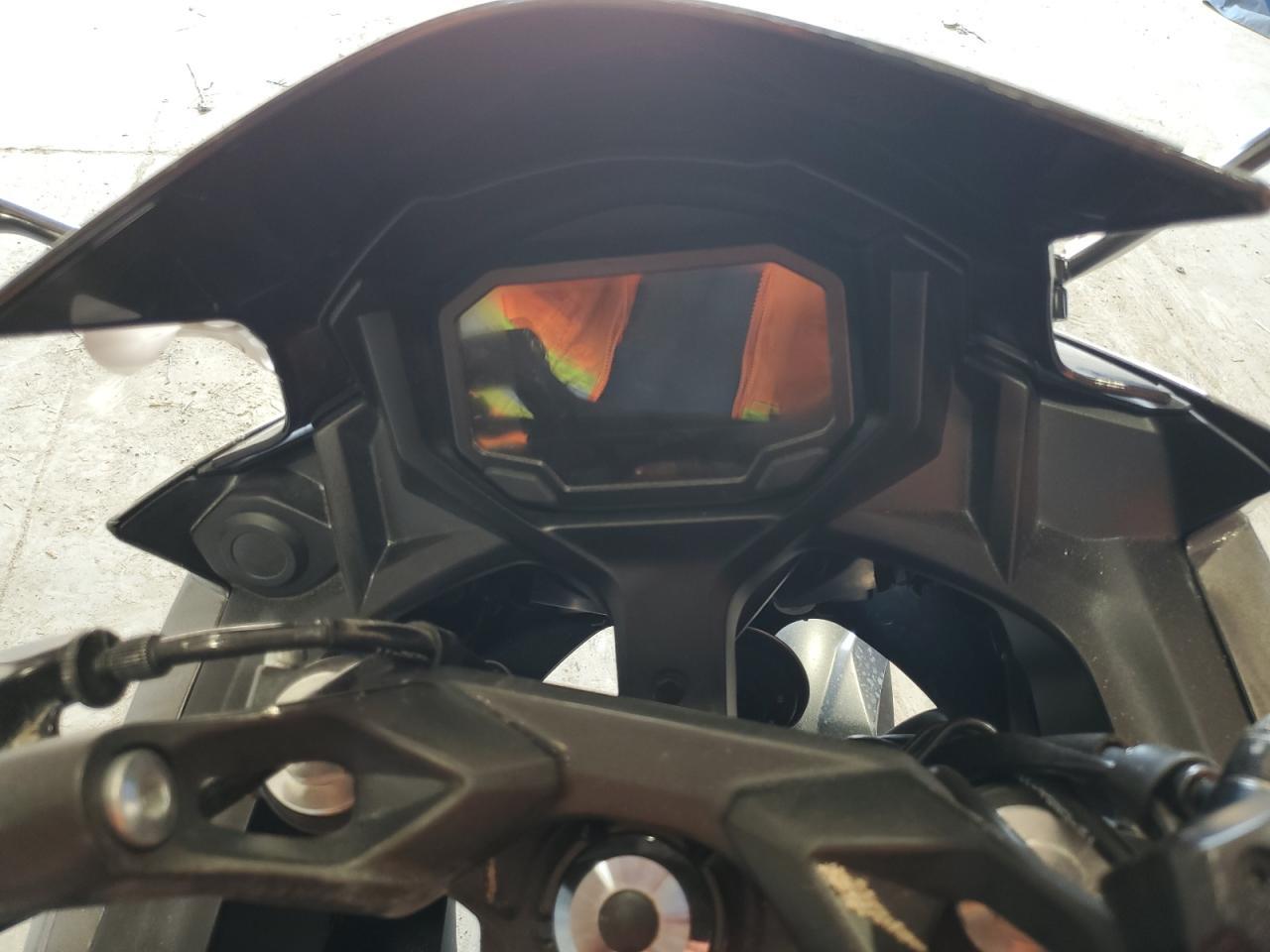 2022 Kawasaki Ex650 N - Фото 7