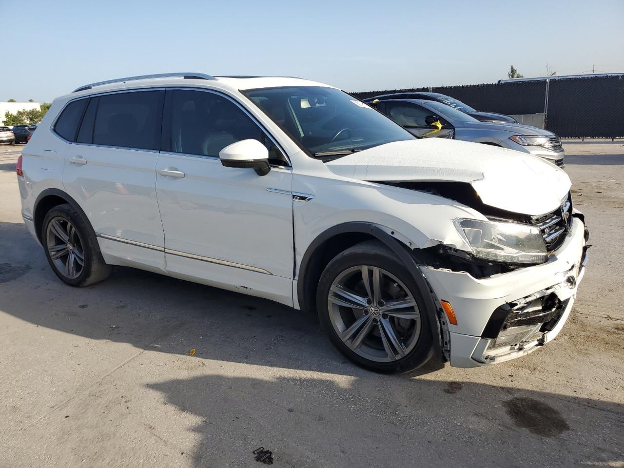 2019 Volkswagen Tiguan Se - Фото 4