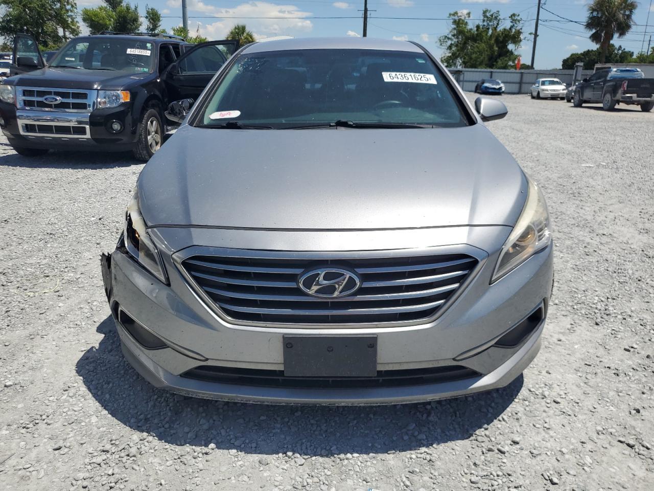 2017 Hyundai Sonata Se - Фото 5