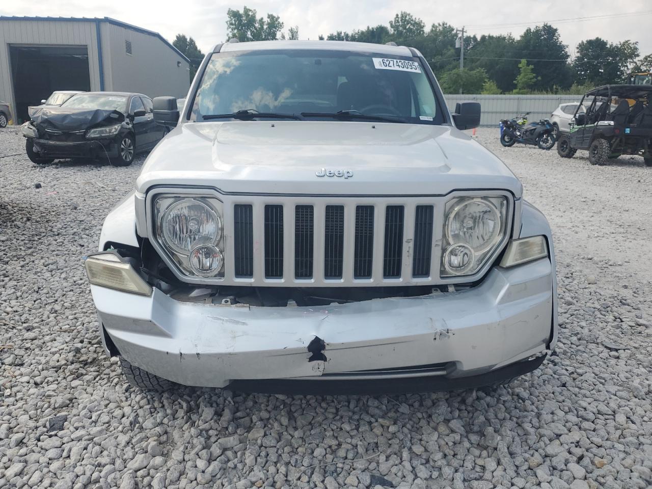 2012 Jeep Liberty Sport - Фото 5