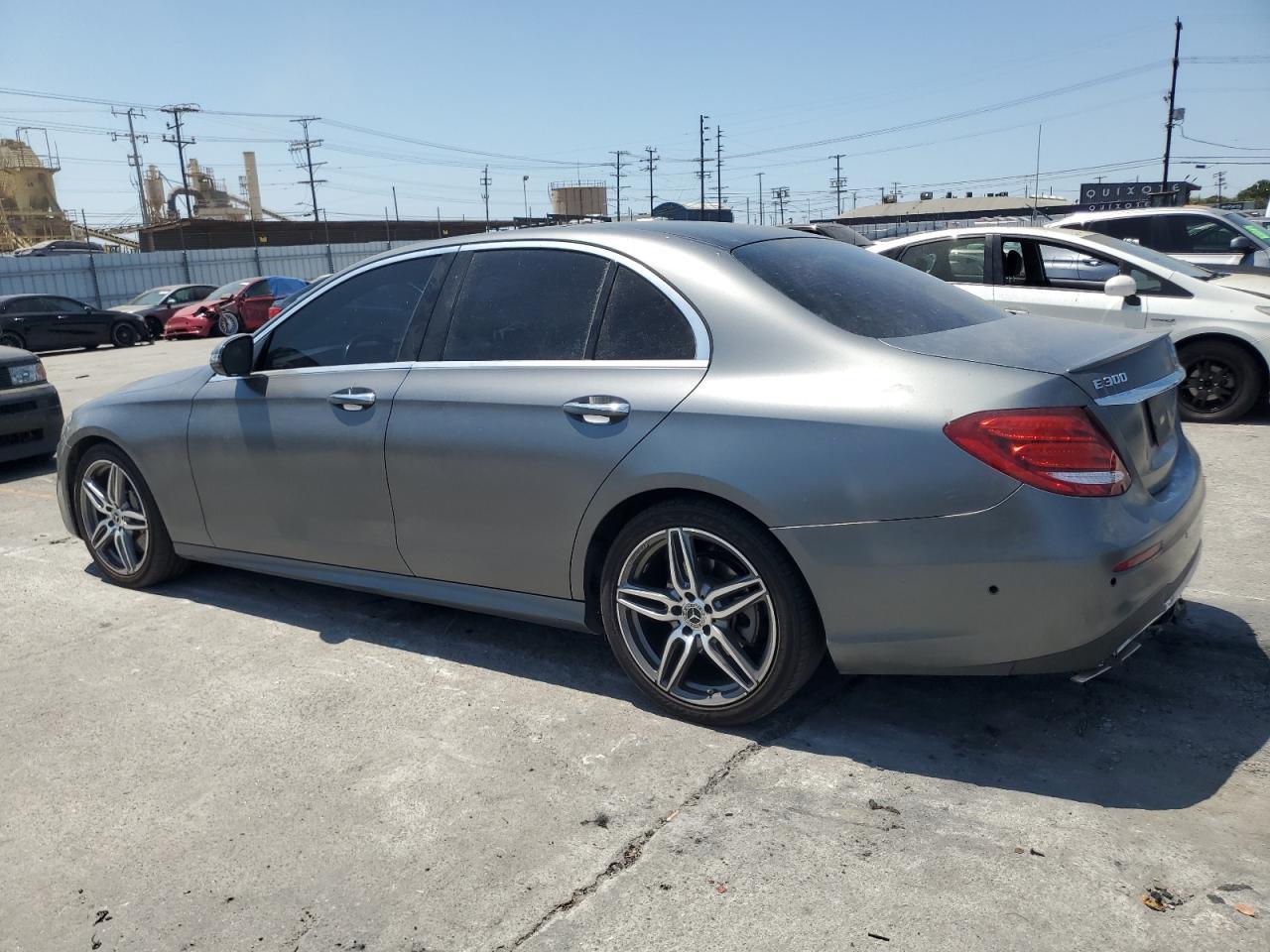 2018 Mercedes-Benz E 300 - Image 2