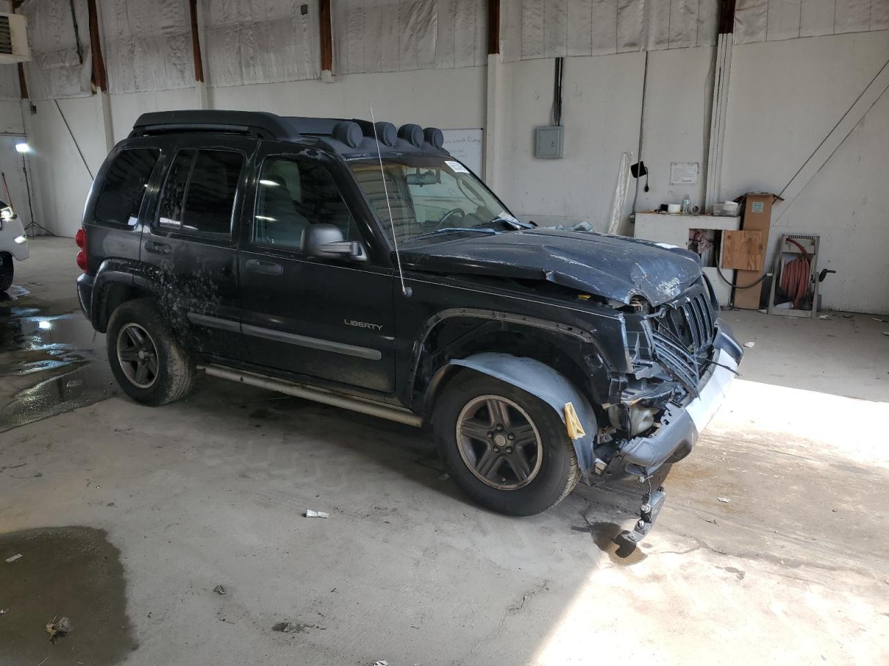 2004 Jeep Liberty Renegade - Фото 4