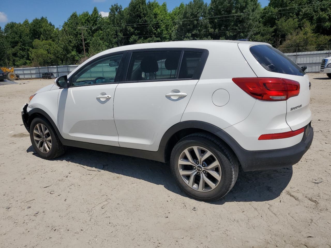 2016 Kia Sportage Lx - Image 2
