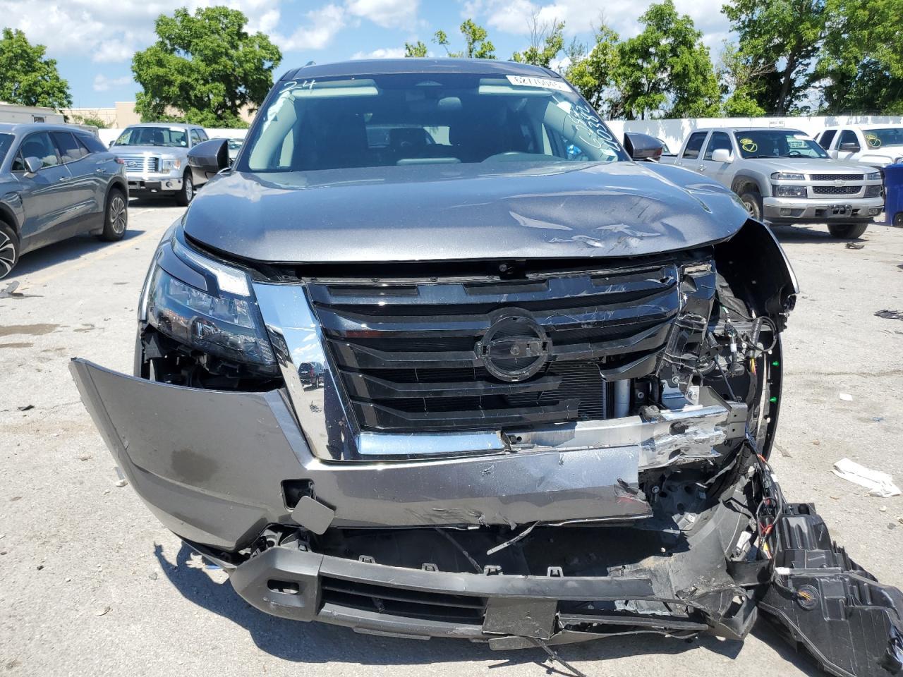 2024 Nissan Pathfinder Sv - Image 5