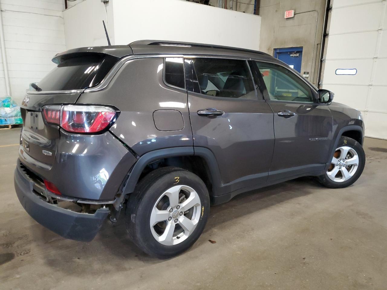 2018 Jeep Compass Latitude - Фото 3