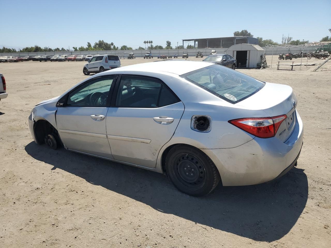 2016 Toyota Corolla L - Фото 2