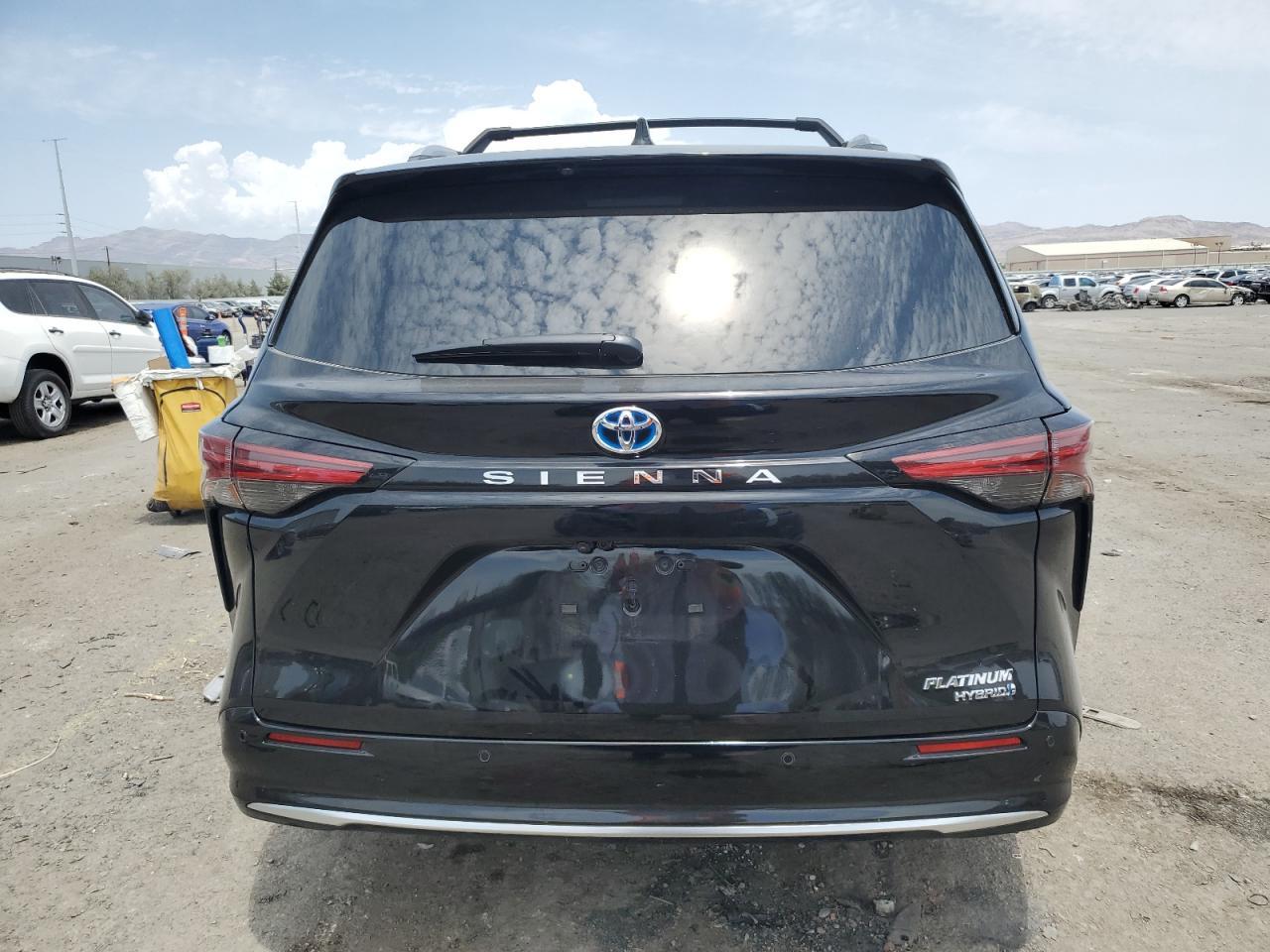 2024 Toyota Sienna Limited - Image 6
