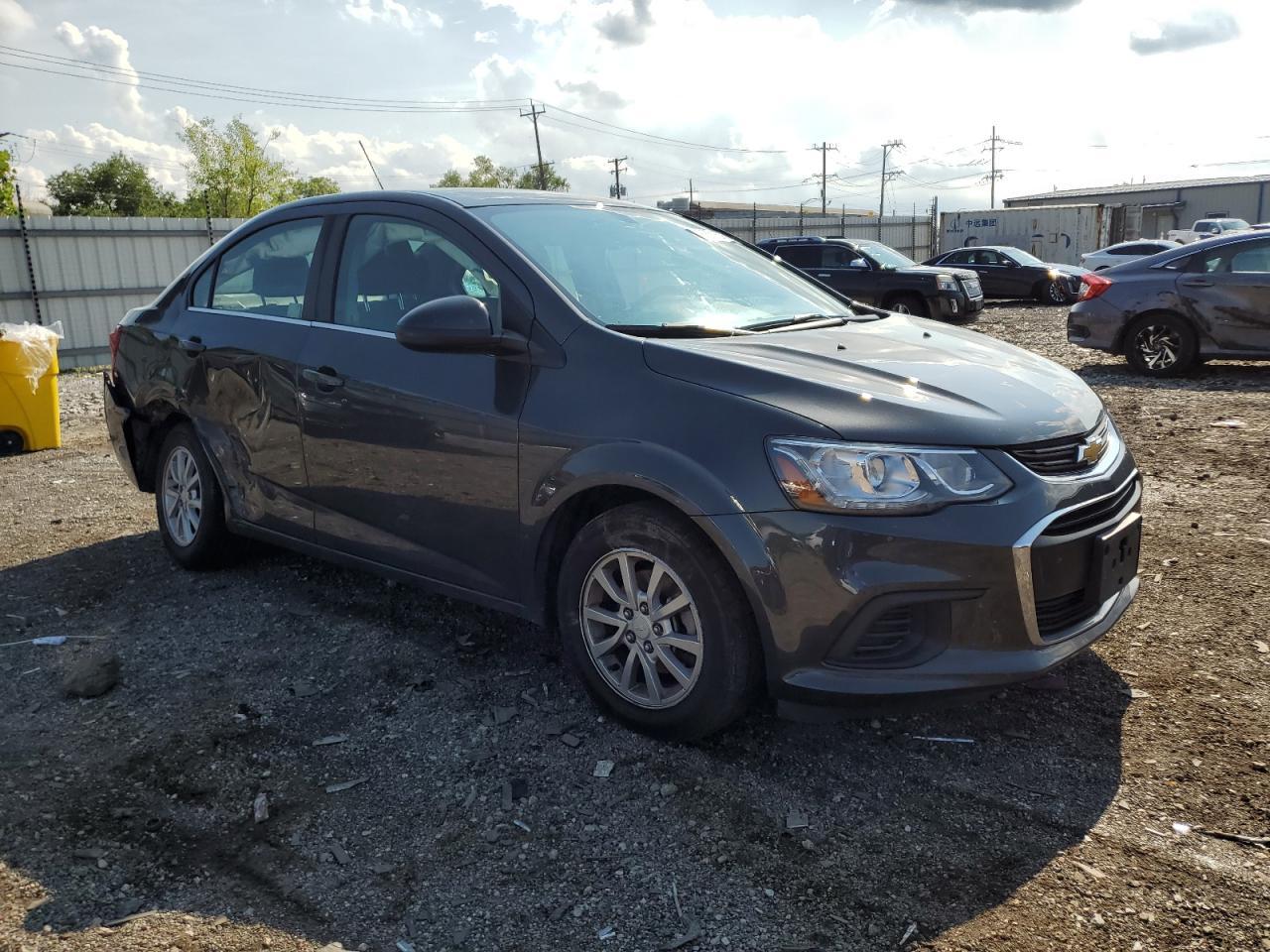 2019 Chevrolet Sonic Lt - Фото 4