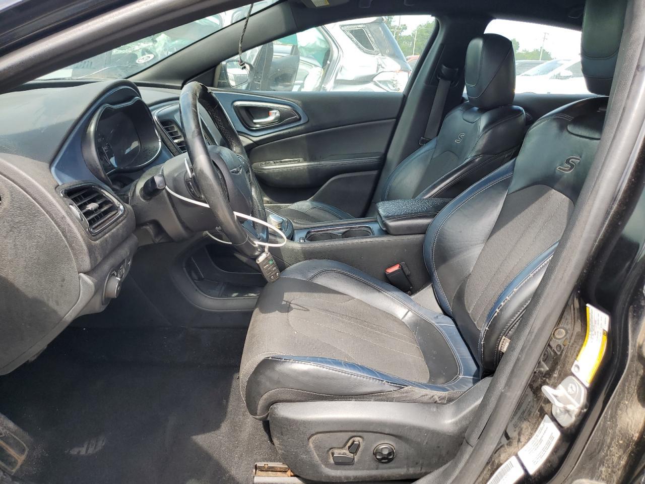 2015 Chrysler 200 S - Фото 7