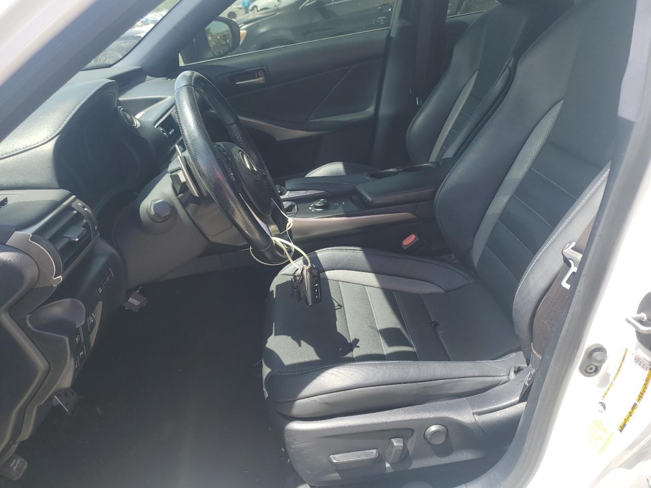 2020 Lexus Is 300 F Sport - Image 7