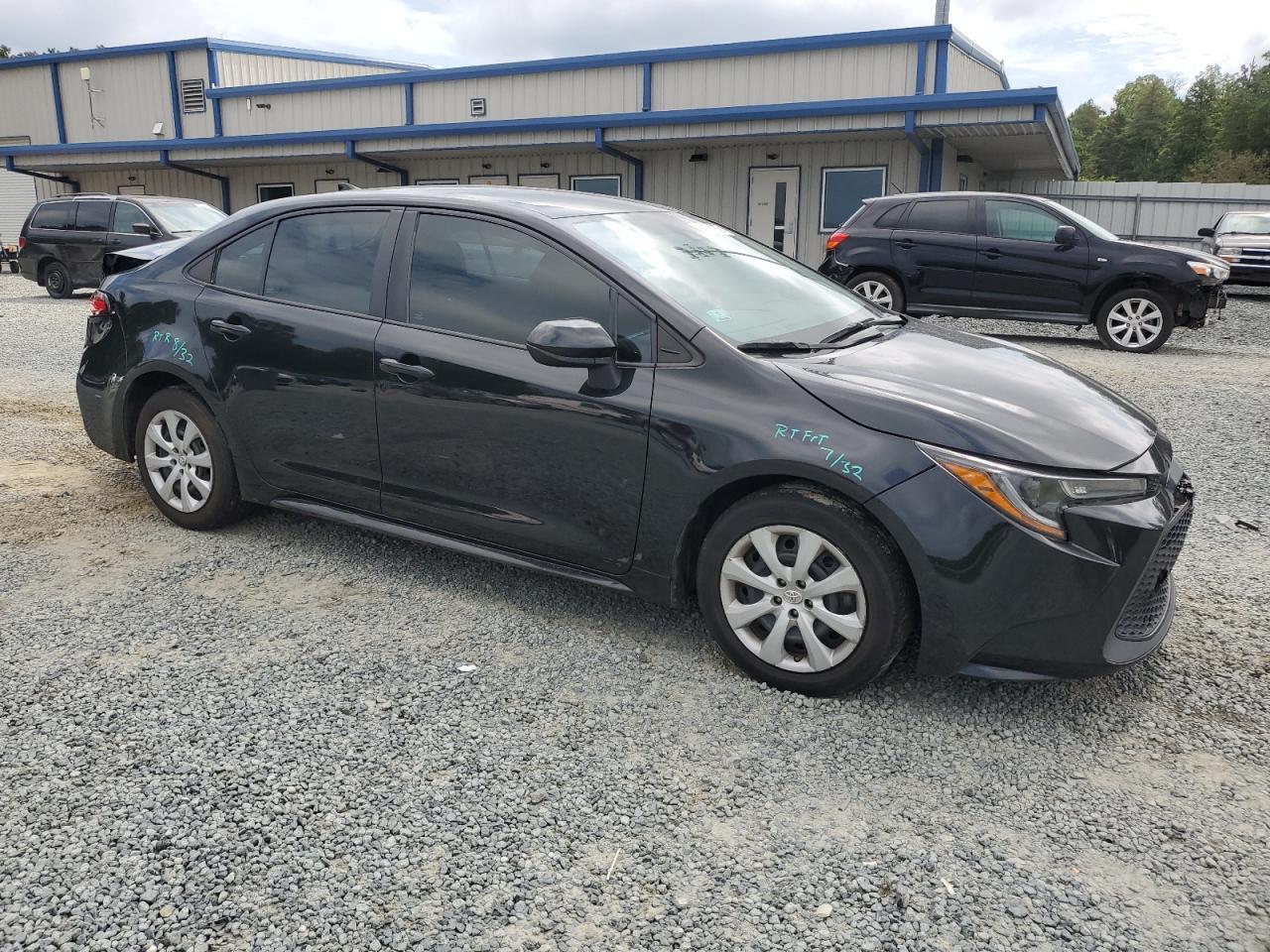 2020 Toyota Corolla Le - Image 4