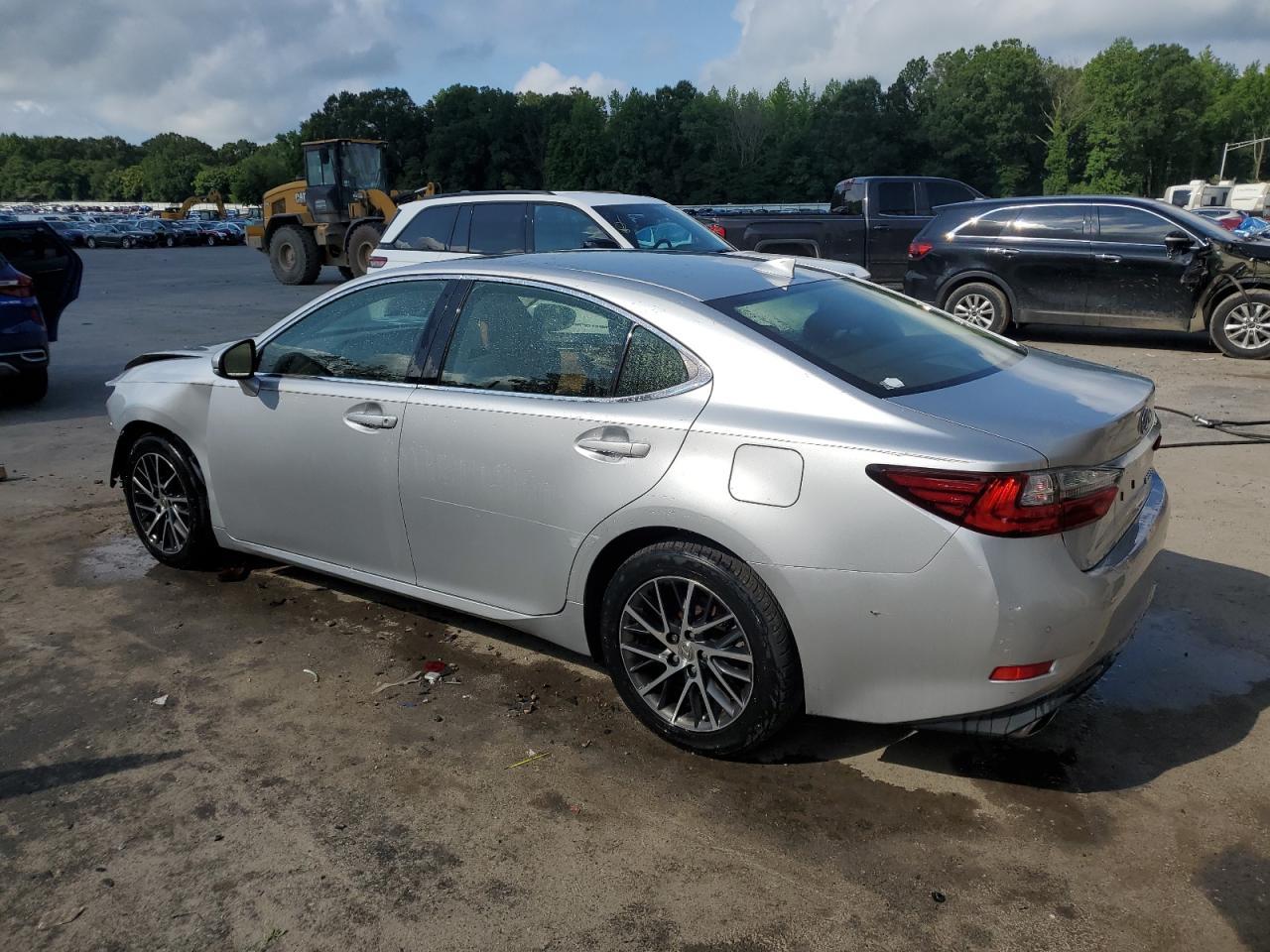 2017 Lexus Es 350 Base - Фото 2