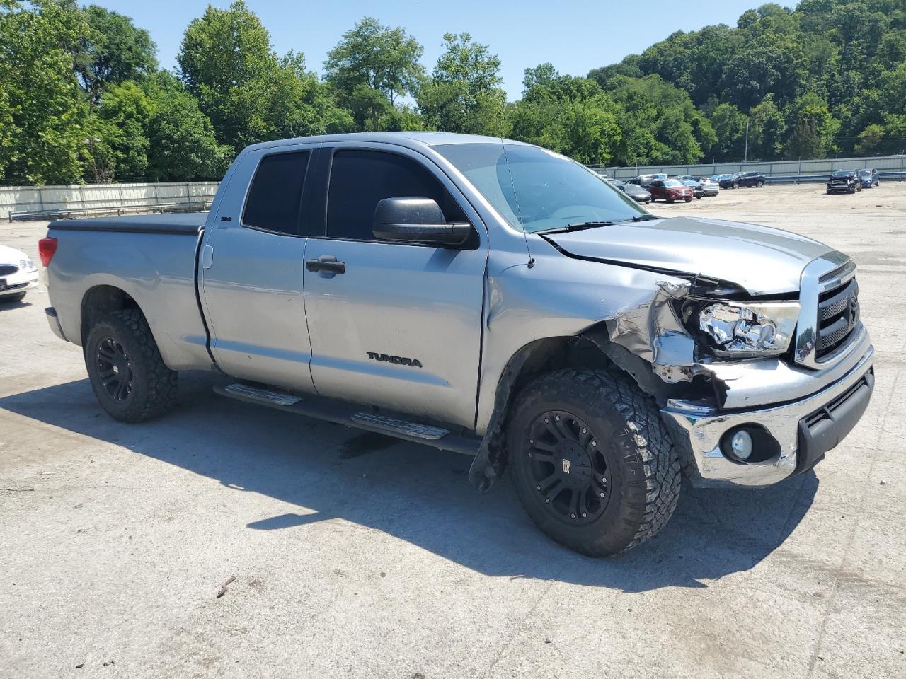 2011 Toyota Tundra Double Cab Sr5 - Image 4