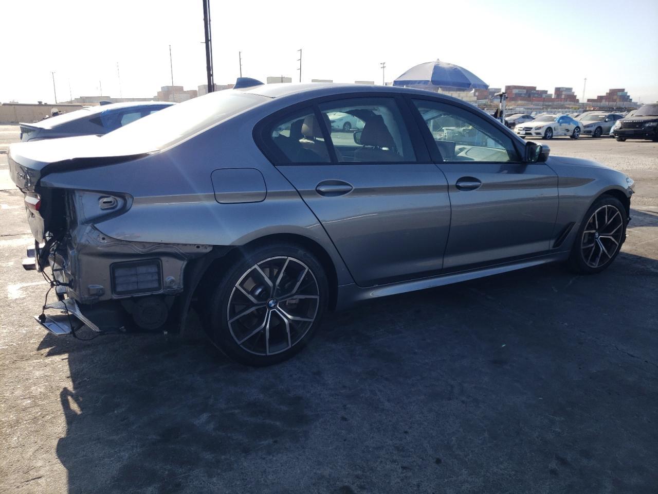 2022 BMW 540 I - Фото 3