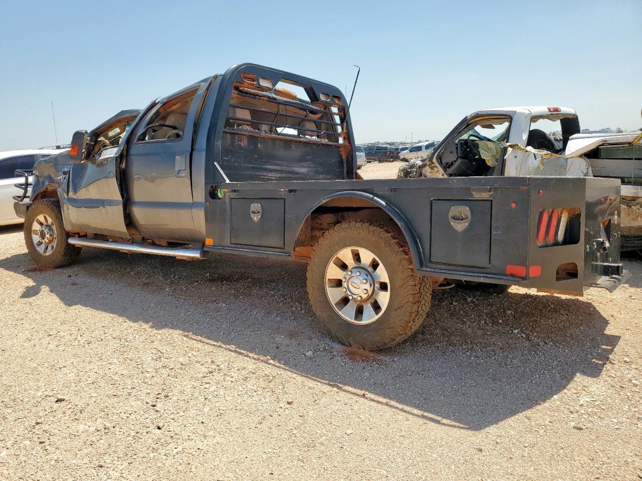 2010 Ford Super Duty F-350 W/S - Фото 2