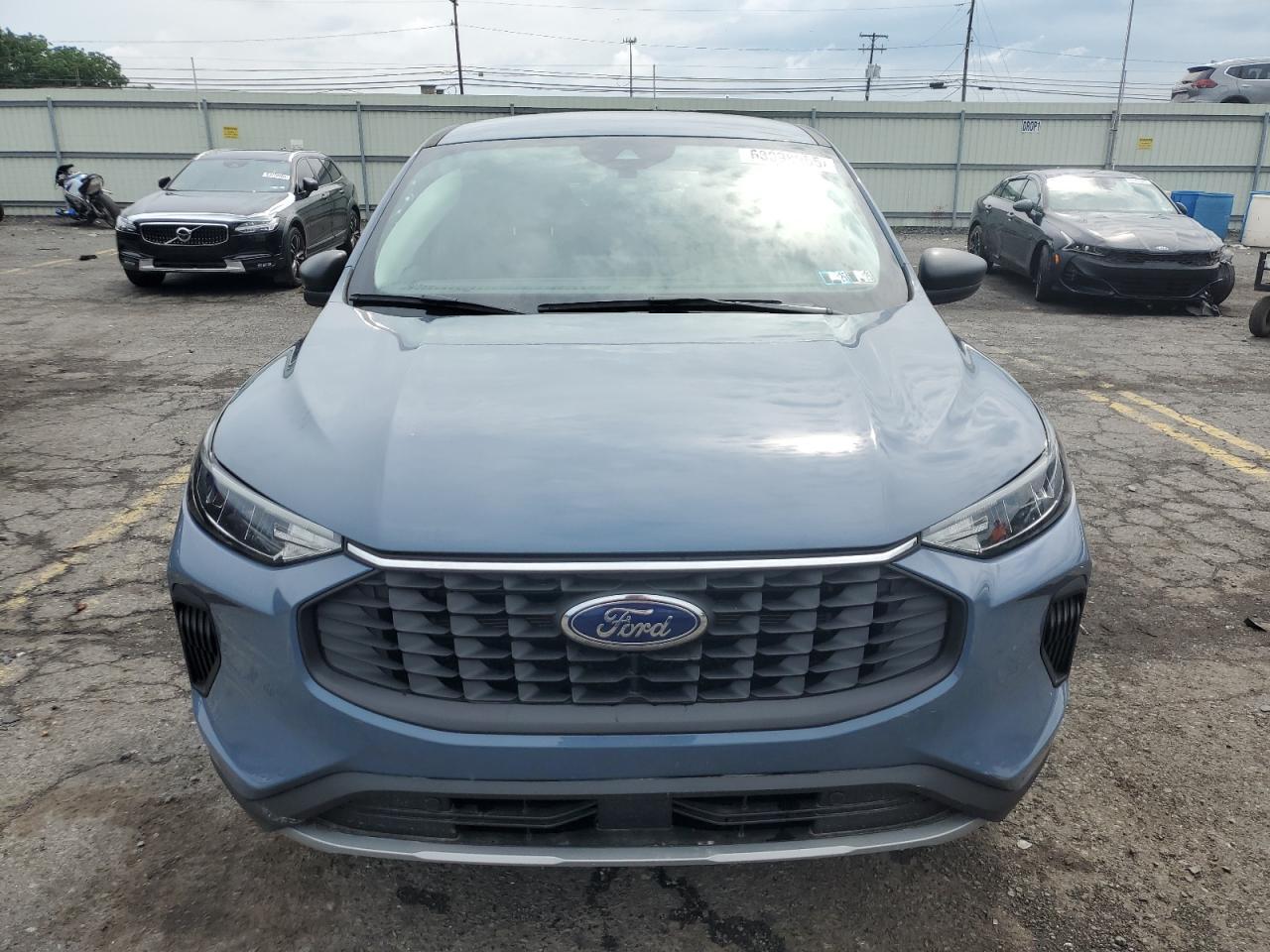 2025 Ford Escape Active - Image 5