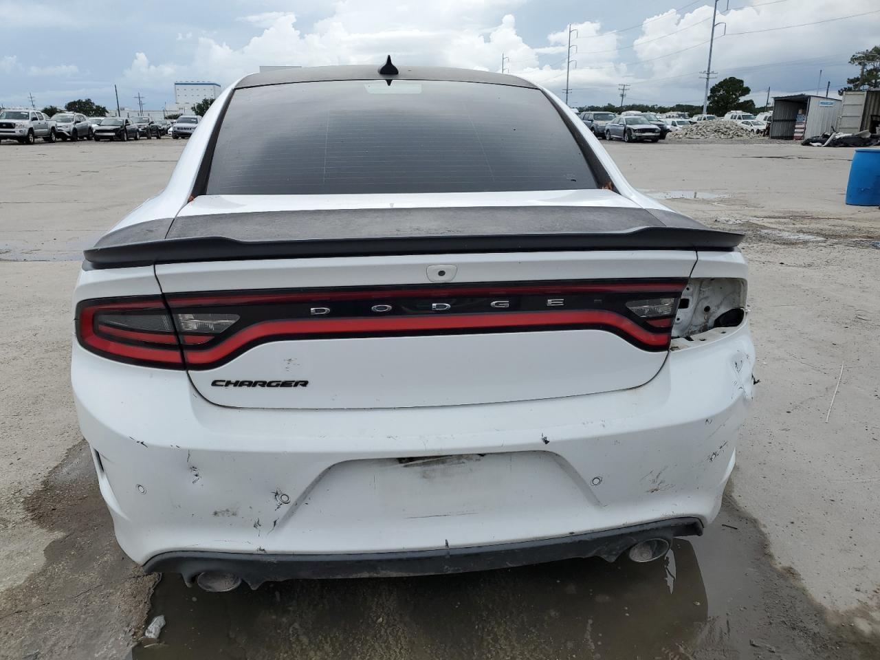 2017 Dodge Charger - Image 6