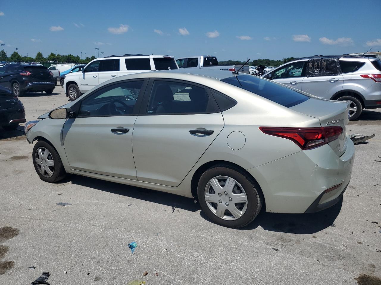 2018 Hyundai Accent Se - Фото 2