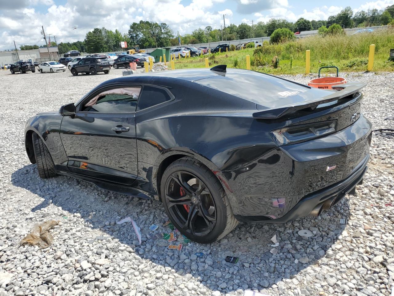2016 Chevrolet Camaro Ss - Image 2