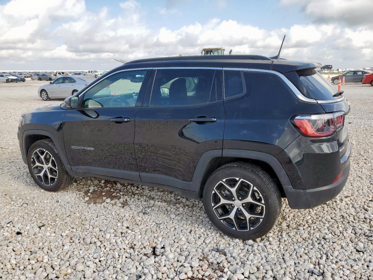 2024 Jeep Compass Limited - Image 2