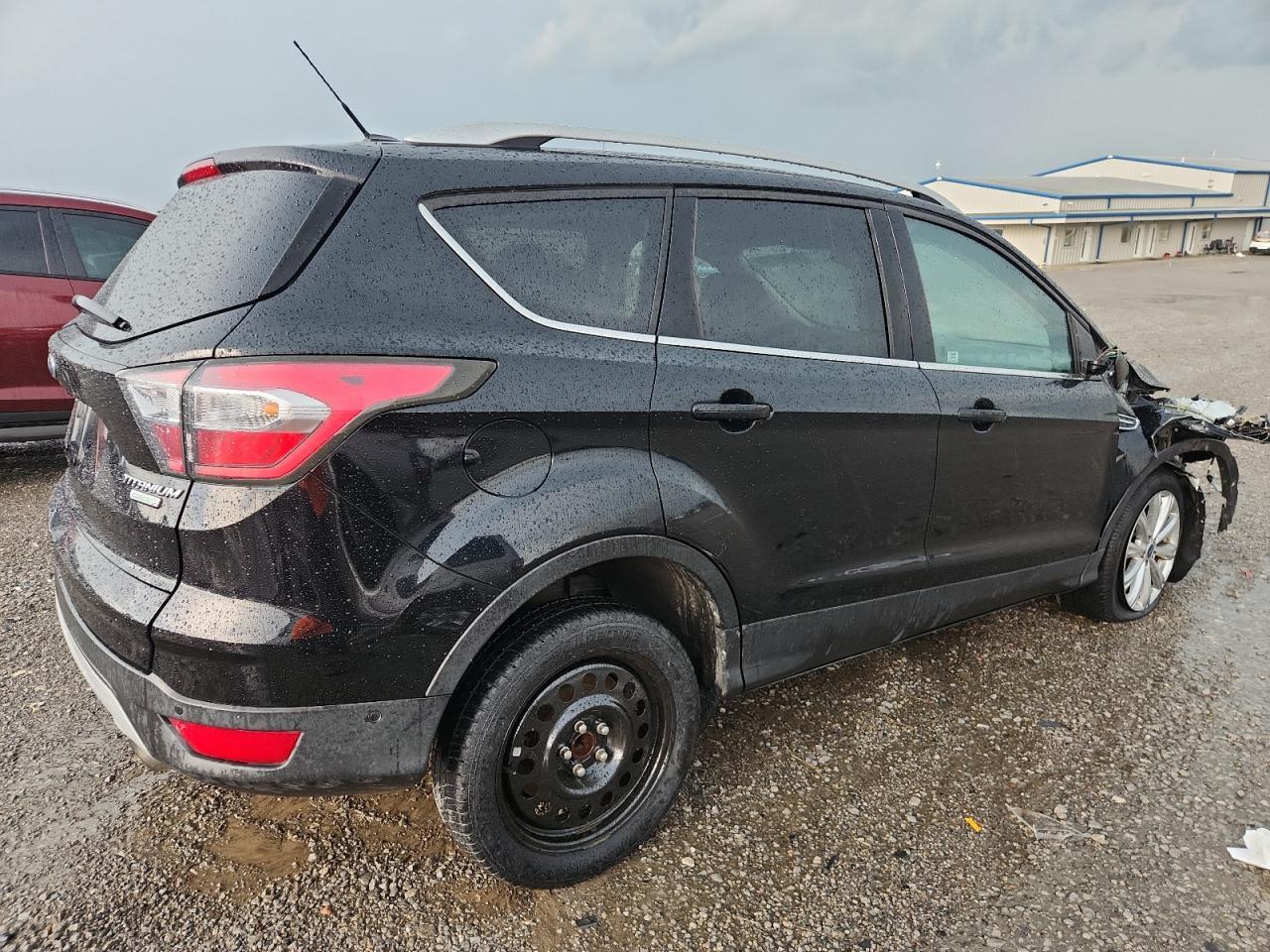 2017 Ford Escape Titanium - Фото 3