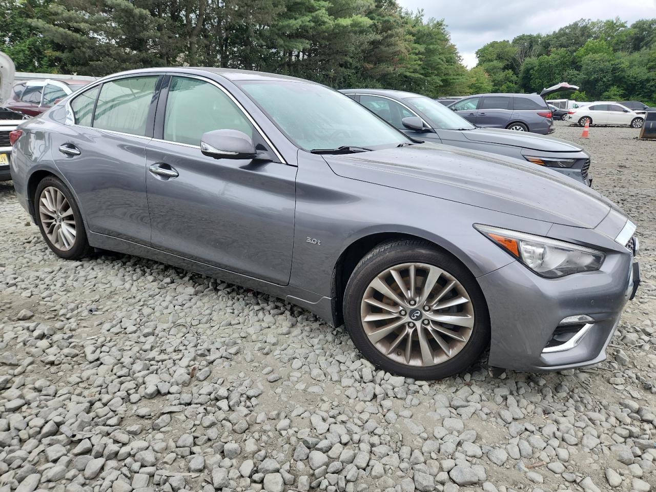 2018 Infiniti Q50 Luxe - Image 4