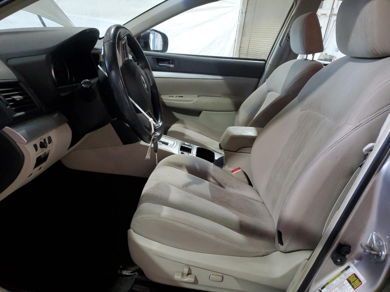 2014 Subaru Legacy 2.5I Premium - Image 7