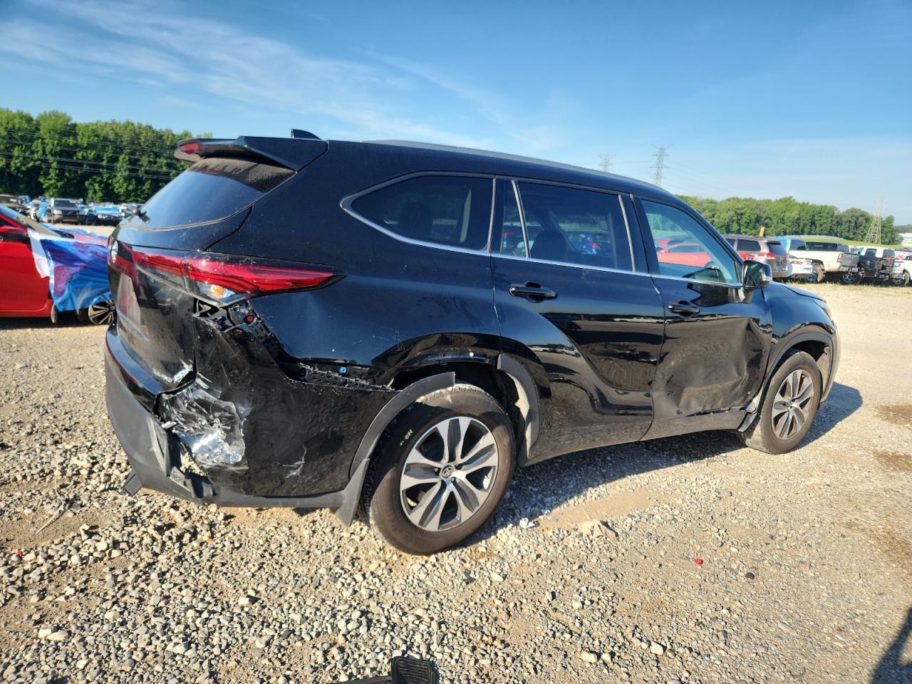 2022 Toyota Highlander Xle - Фото 3