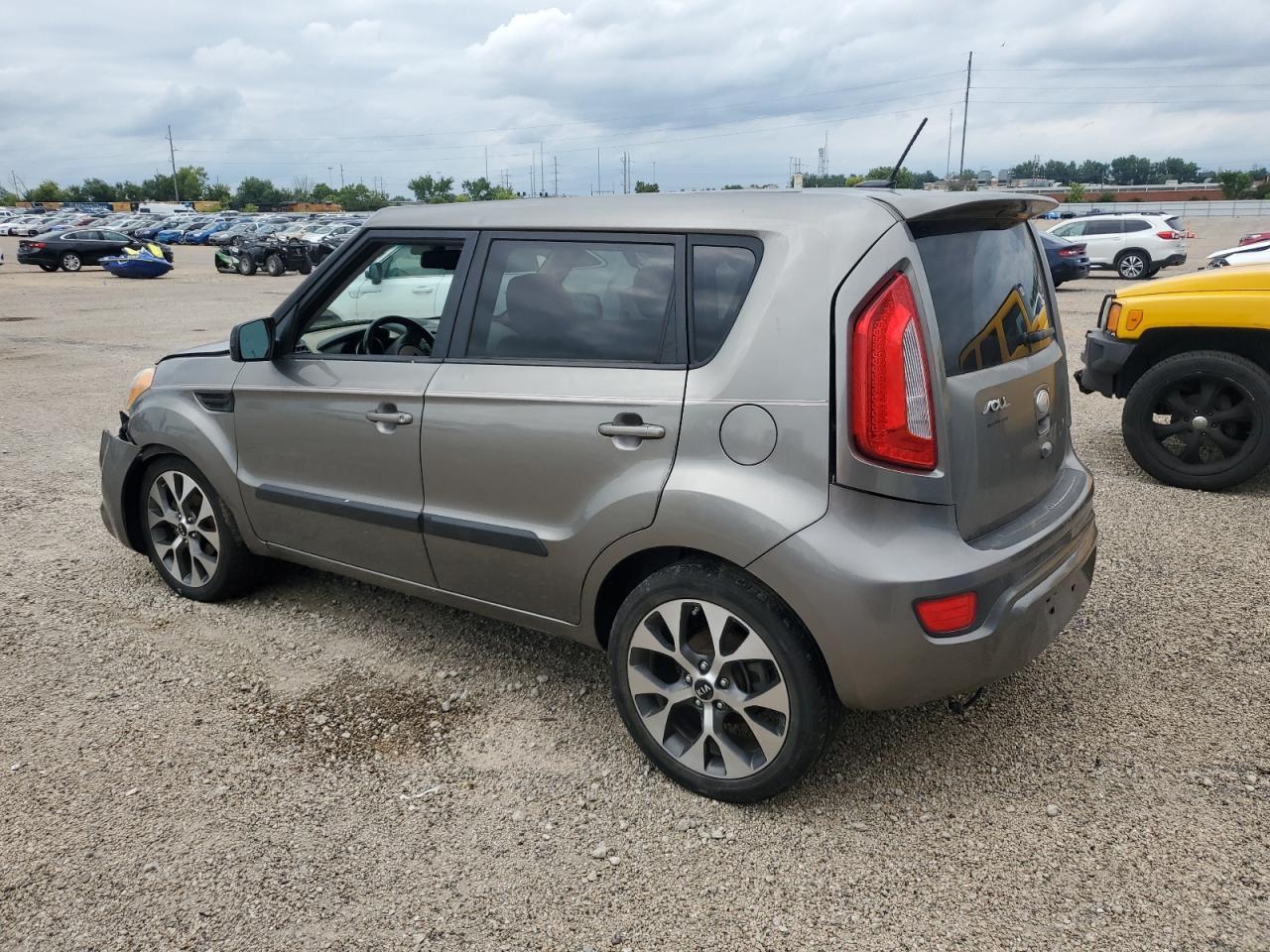 2013 Kia Soul + - Image 2