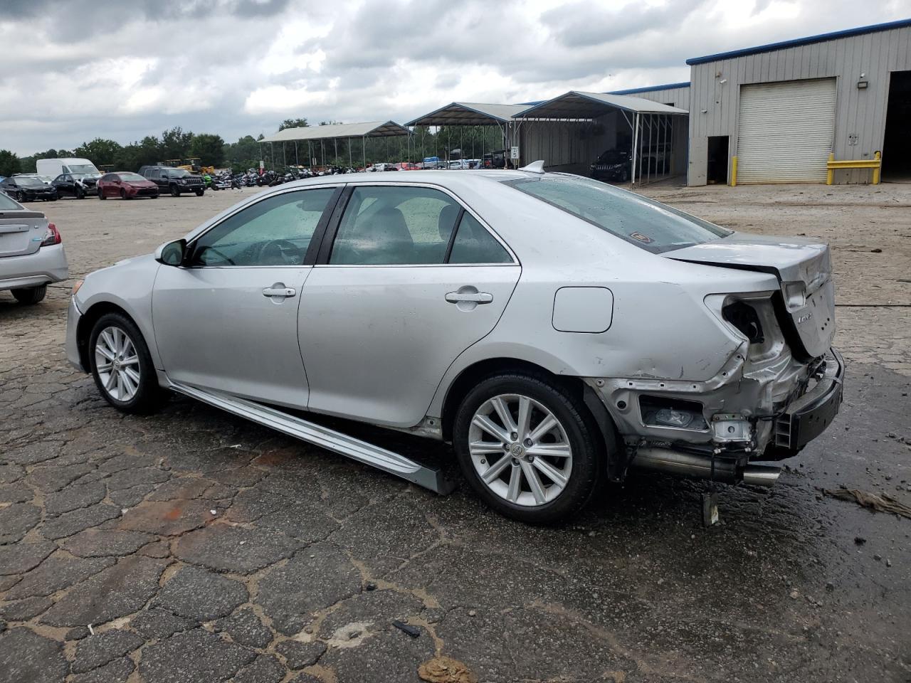 2012 Toyota Camry Se - Фото 2