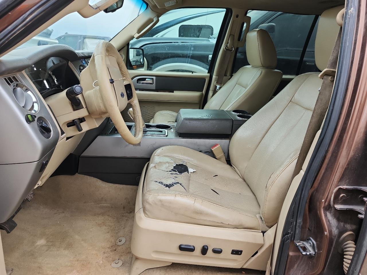 2011 Ford Expedition Xlt - Фото 7