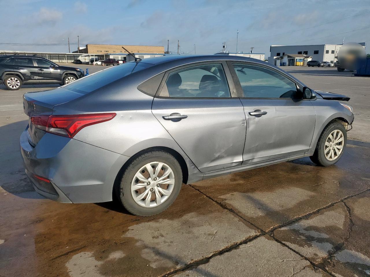 2019 Hyundai Accent Se - Фото 3