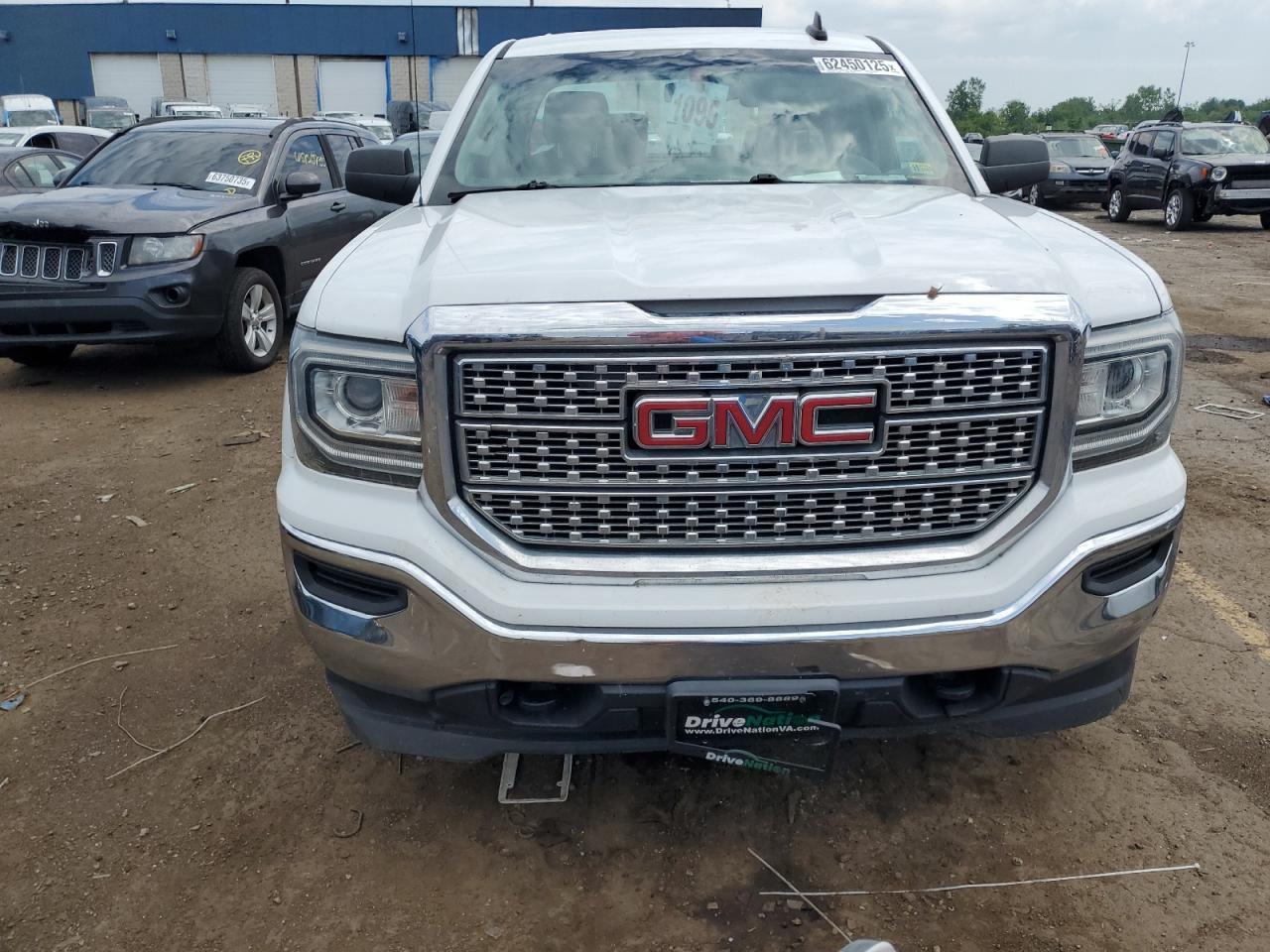2017 GMC Sierra K1500 - Фото 5