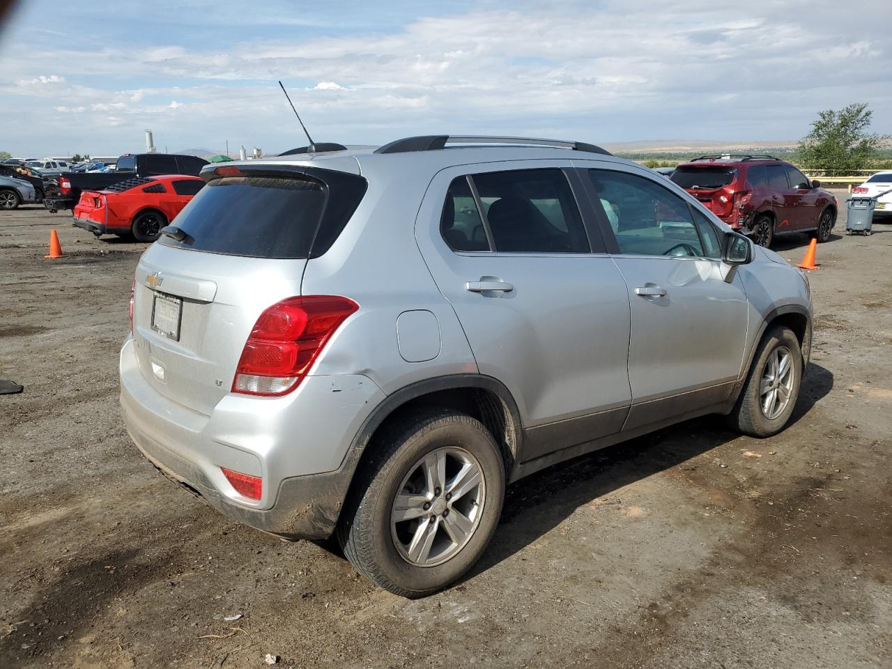 2020 Chevrolet Trax 1Lt - Фото 3