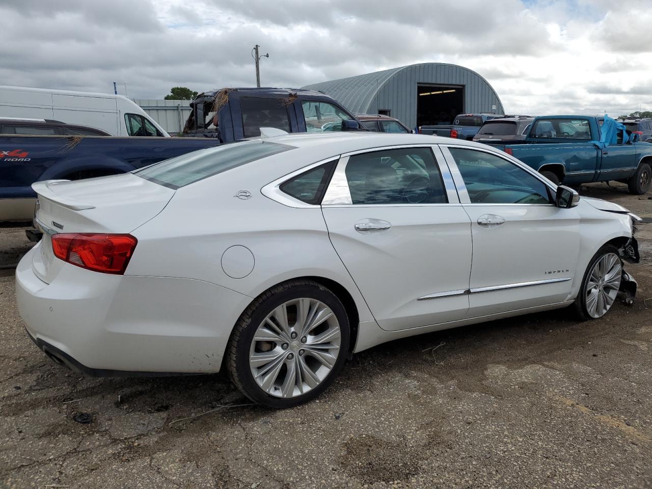 2017 Chevrolet Impala Premier - Фото 3