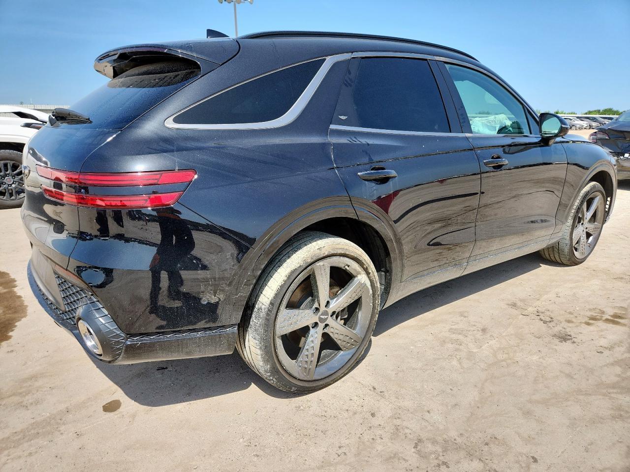 2022 Genesis Gv70 Base - Фото 3