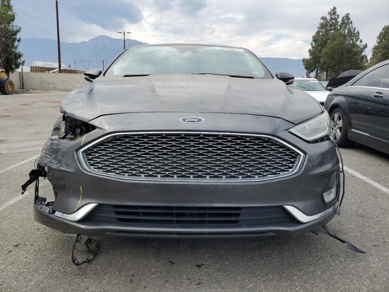 2019 Ford Fusion Titanium - Фото 5