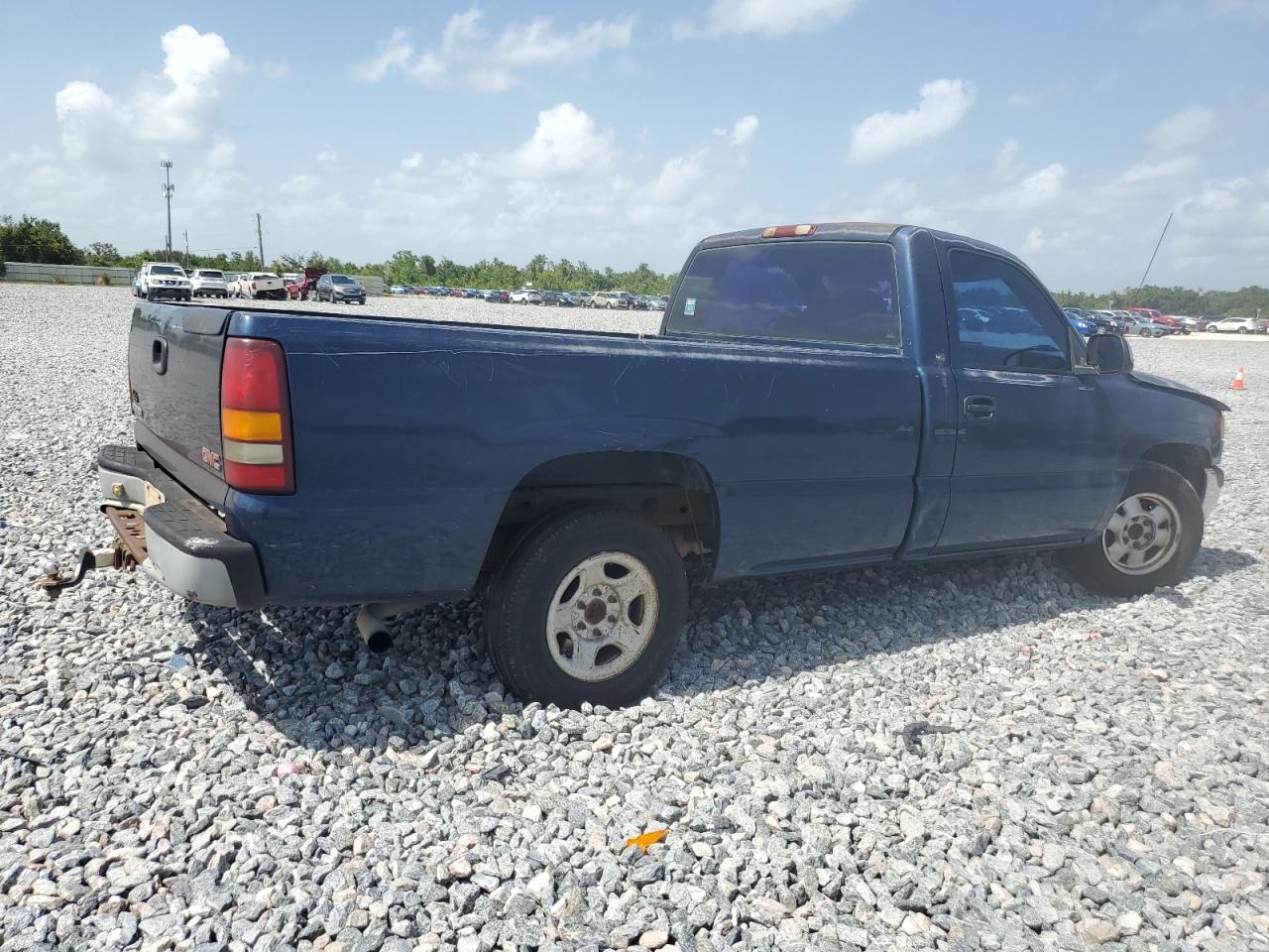 2000 GMC New Sierra C1500 - Image 3