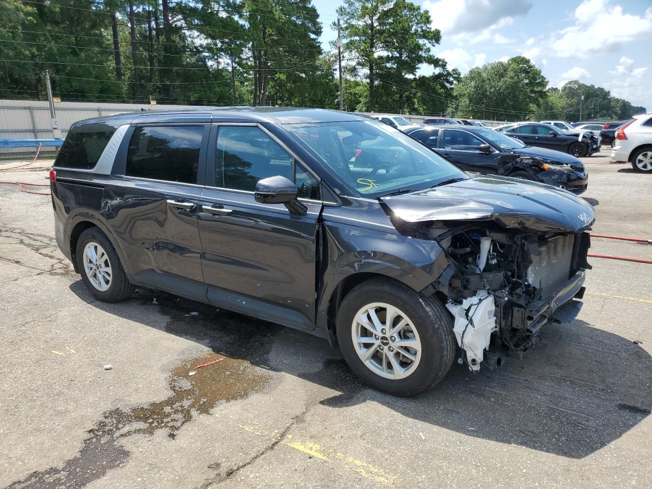 2023 Kia Carnival Lx - Фото 4