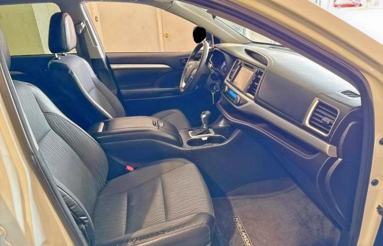 2016 Toyota Highlander Le - Фото 5