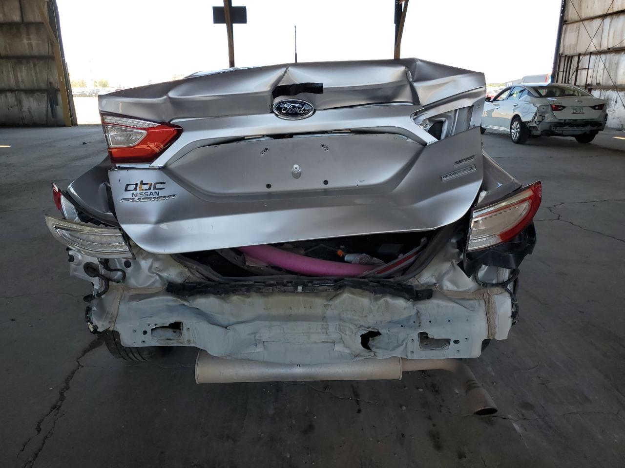 2016 Ford Fusion Se - Фото 6