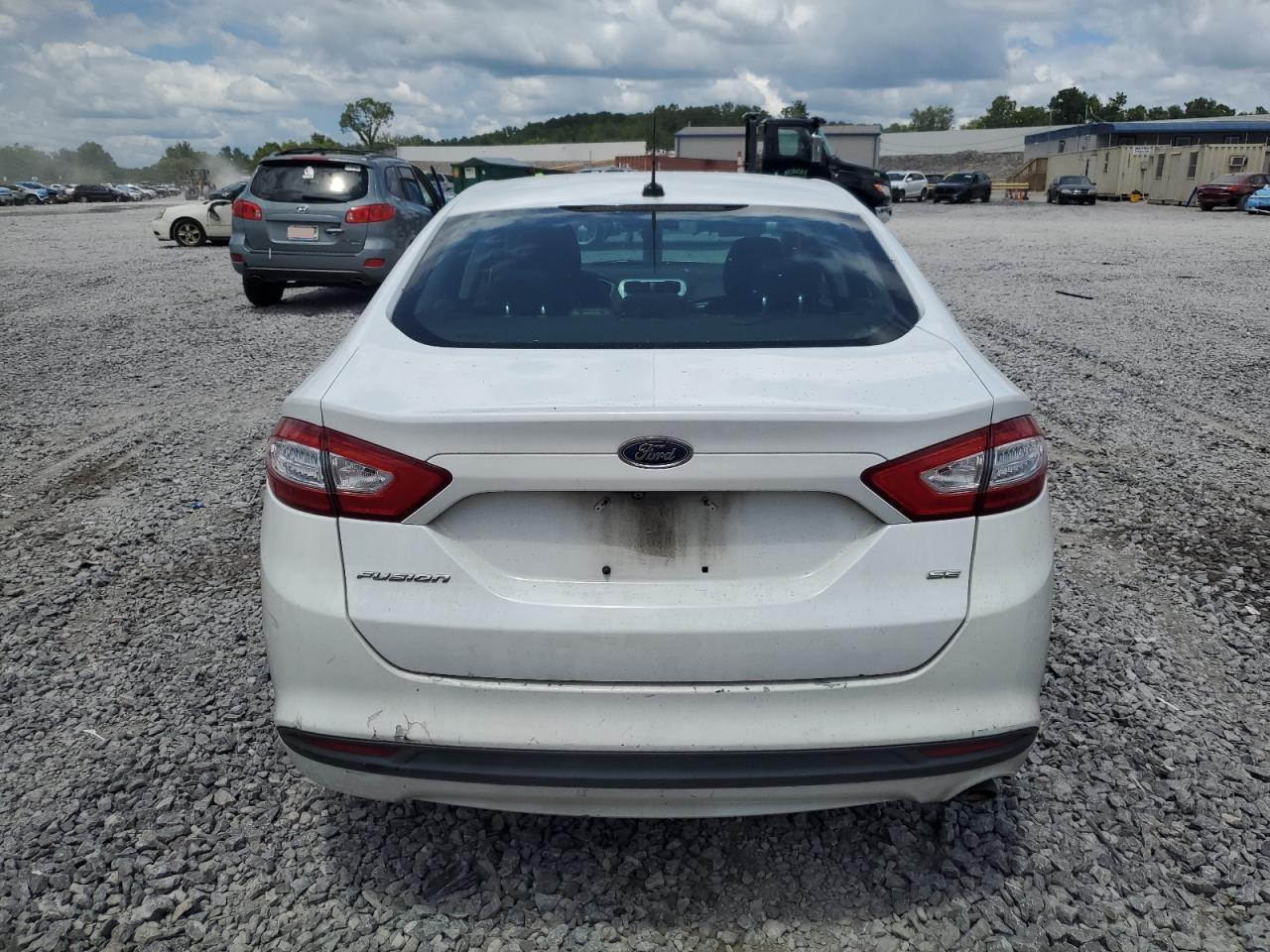 2016 Ford Fusion Se - Фото 6
