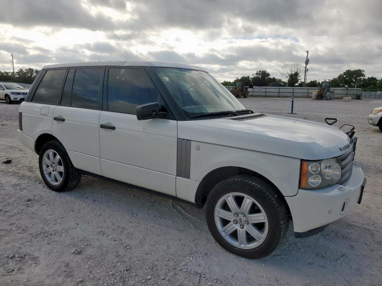 2006 Land Rover Range Rover Hse - Image 4