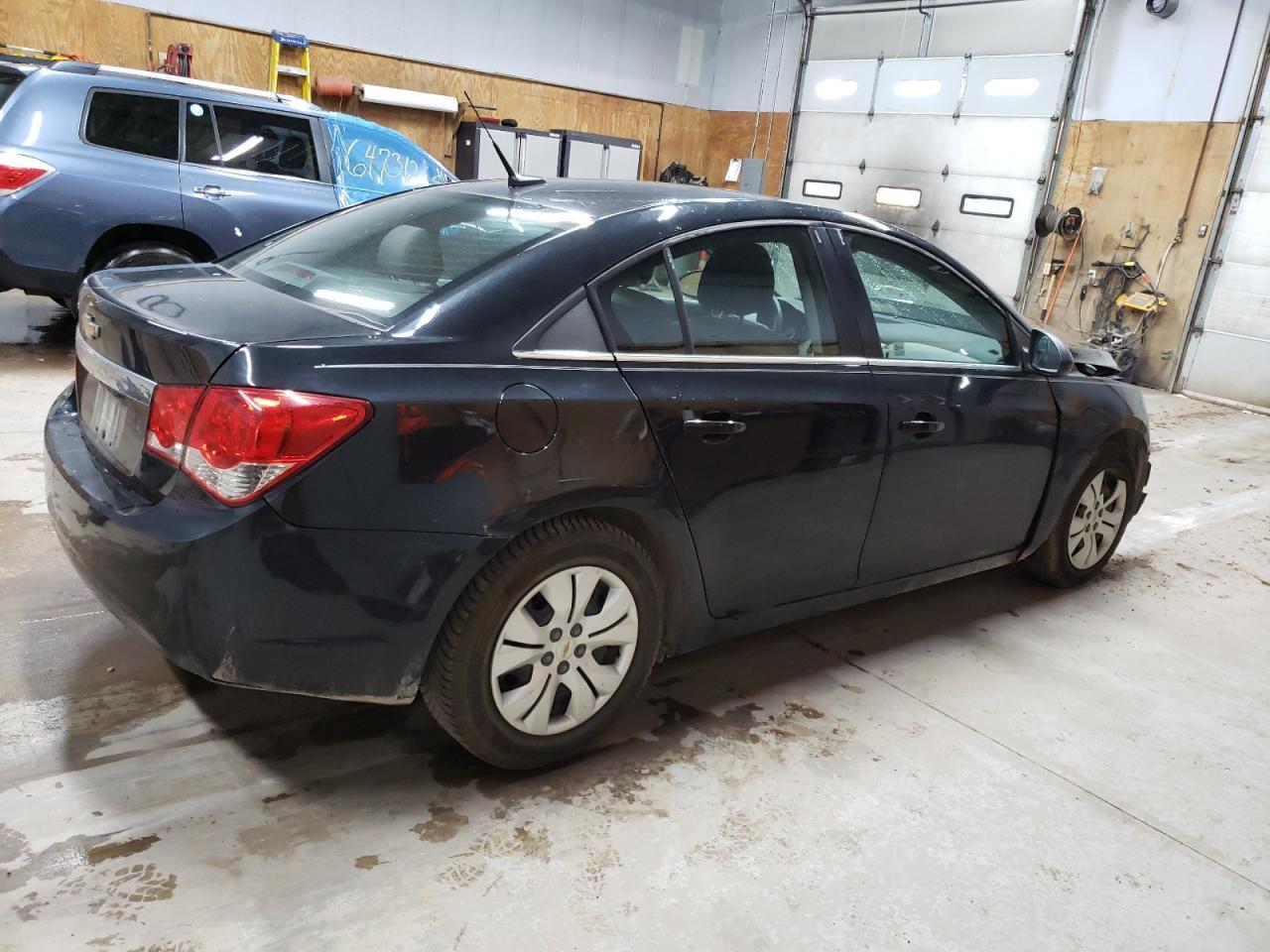 2012 Chevrolet Cruze Ls - Фото 3