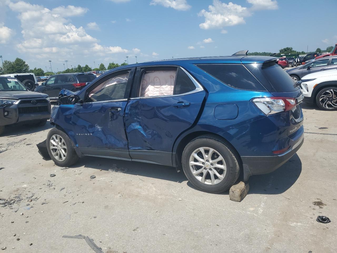 2019 Chevrolet Equinox Lt - Фото 2