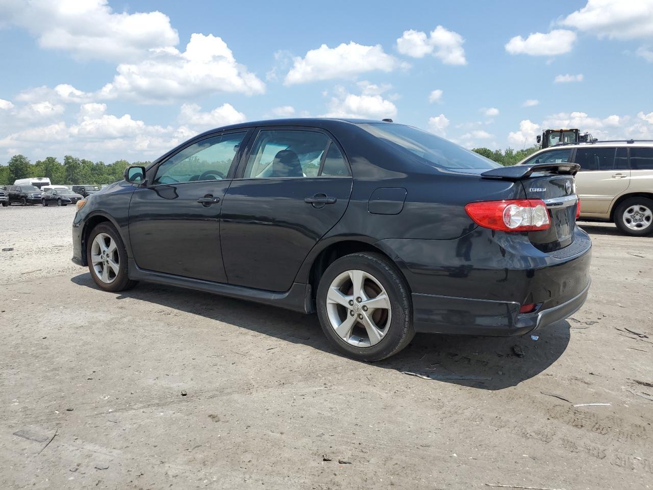 2011 Toyota Corolla Base - Фото 2
