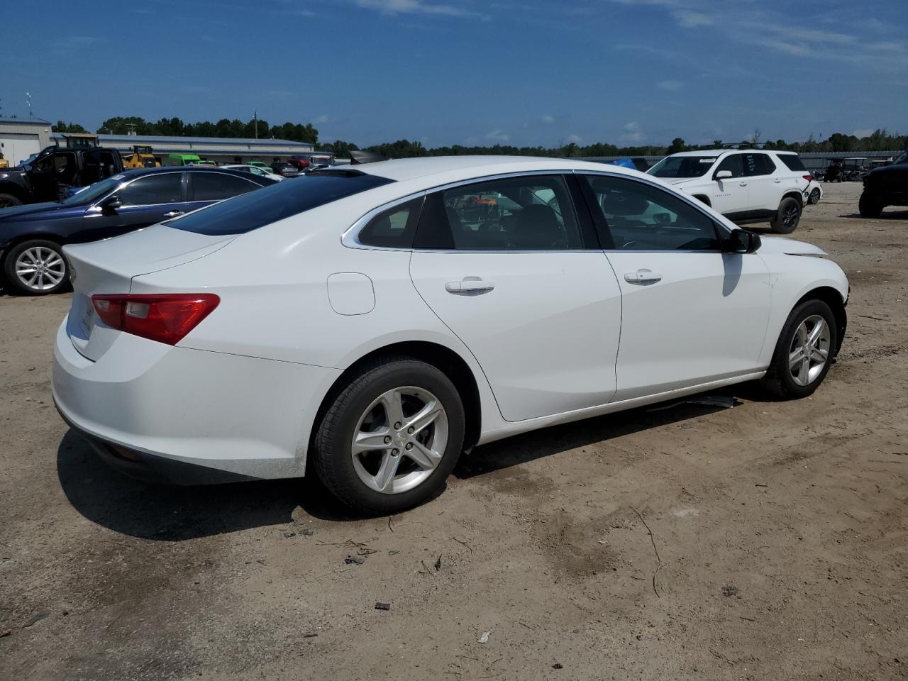 2019 Chevrolet Malibu Ls - Image 3