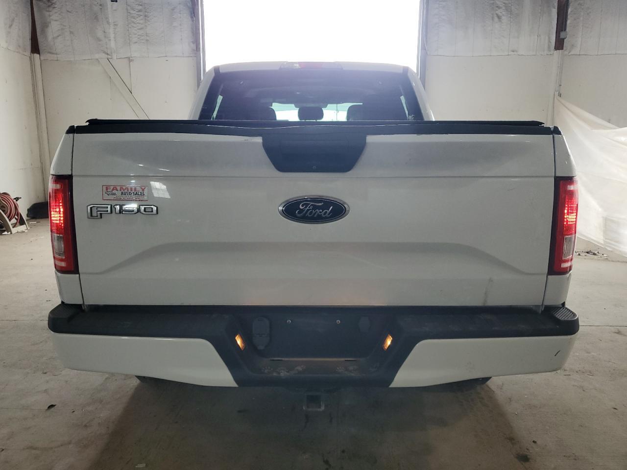 2017 Ford F150 Supercrew - Фото 6