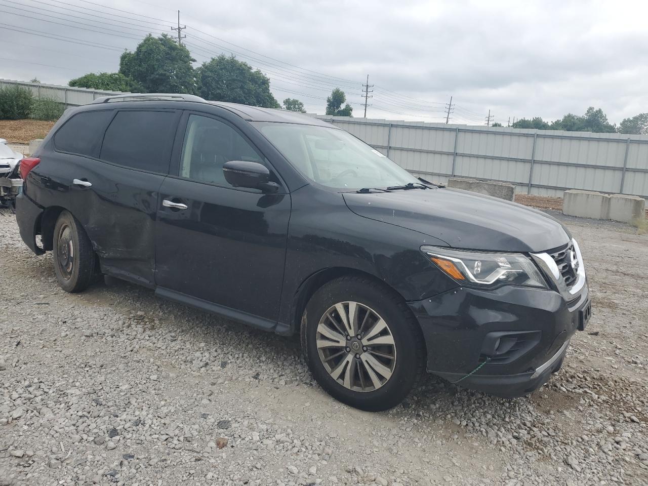 2019 Nissan Pathfinder S - Фото 4