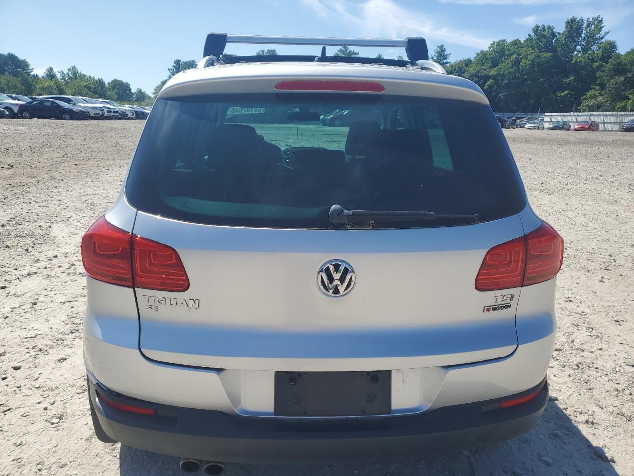 2016 Volkswagen Tiguan S - Фото 6